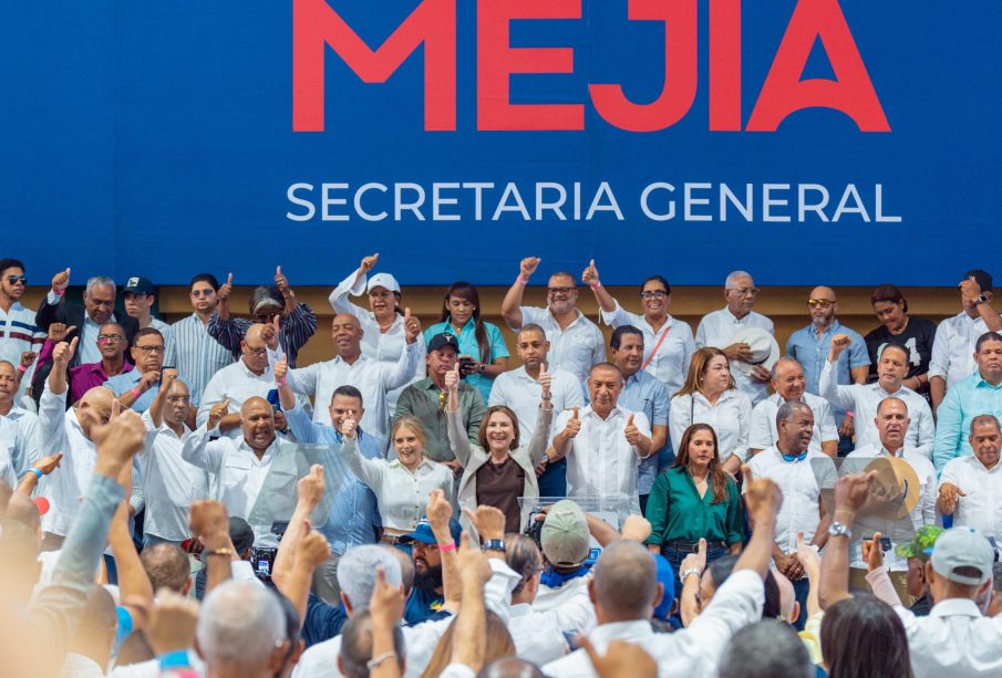 Carolina fortalece su liderazgo con amplio respaldo del PRM en la región Este