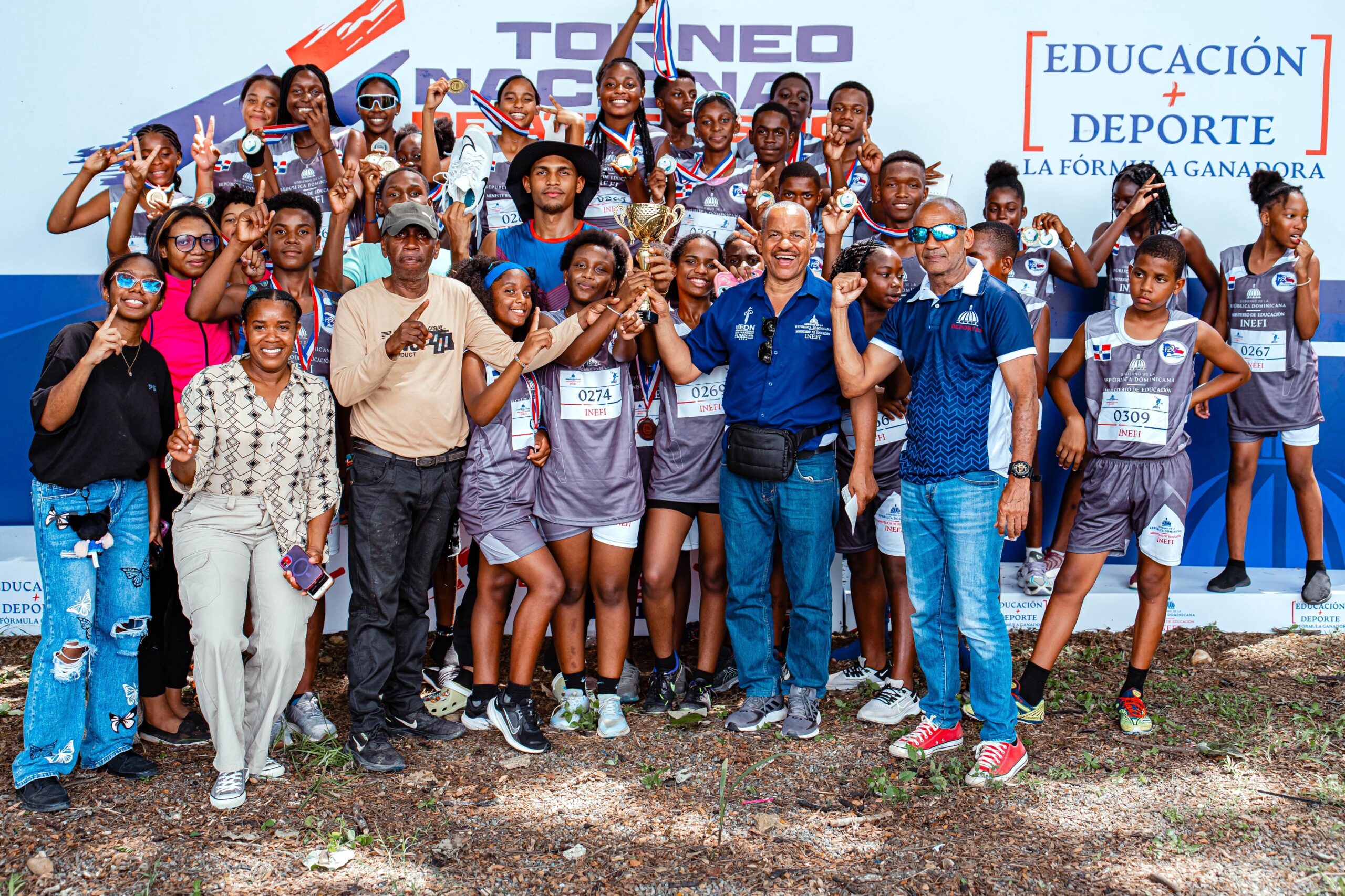 Samaná domina la apertura del Torneo Nacional de Atletismo Escolar INEFI 2026