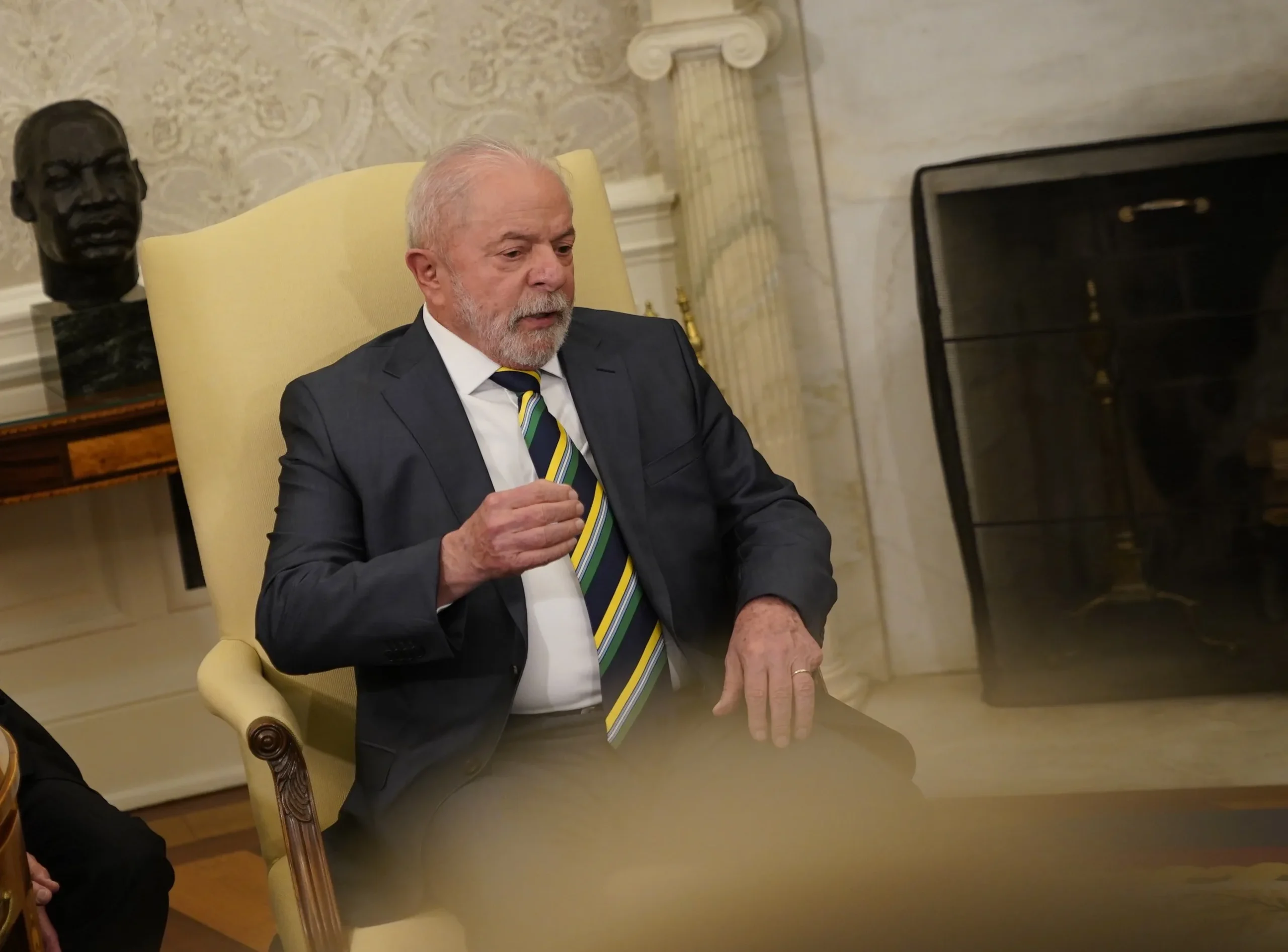 Trump dice que reunión con Lula fue «muy bien» y que hablaron principalmente de aranceles