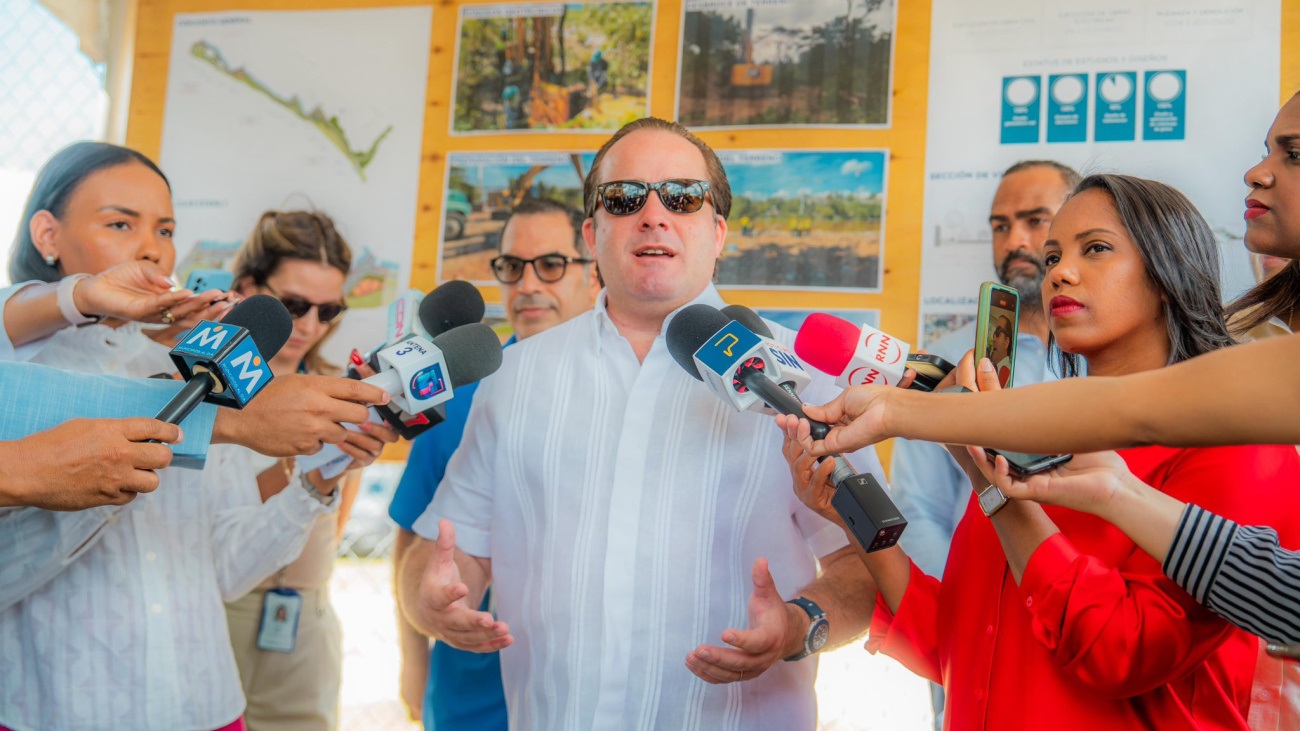 Gobierno invierte RD 409.5 millones para transformar margen oriental del río Ozama en Las Lilas