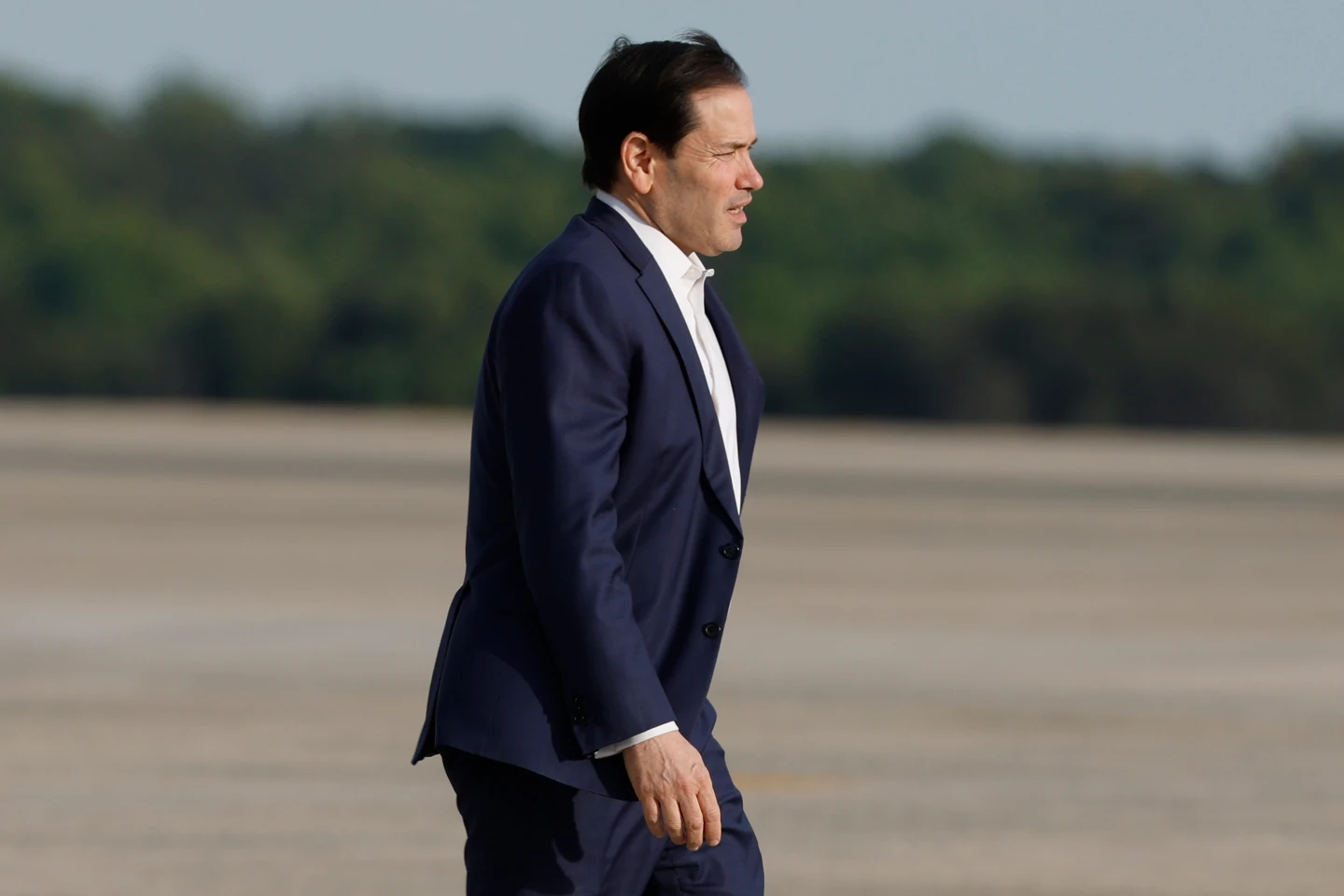 Rubio se dirige a una reunión de la OTAN mientras crece la preocupación europea por la fiabilidad de Trump, las tropas estadounidenses e Irán.
