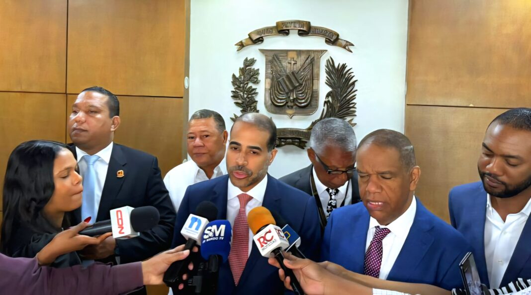 El PLD con el Foro de Partidos Políticos solicita a la JCE el respeto de la partida presupuestaria que reciben