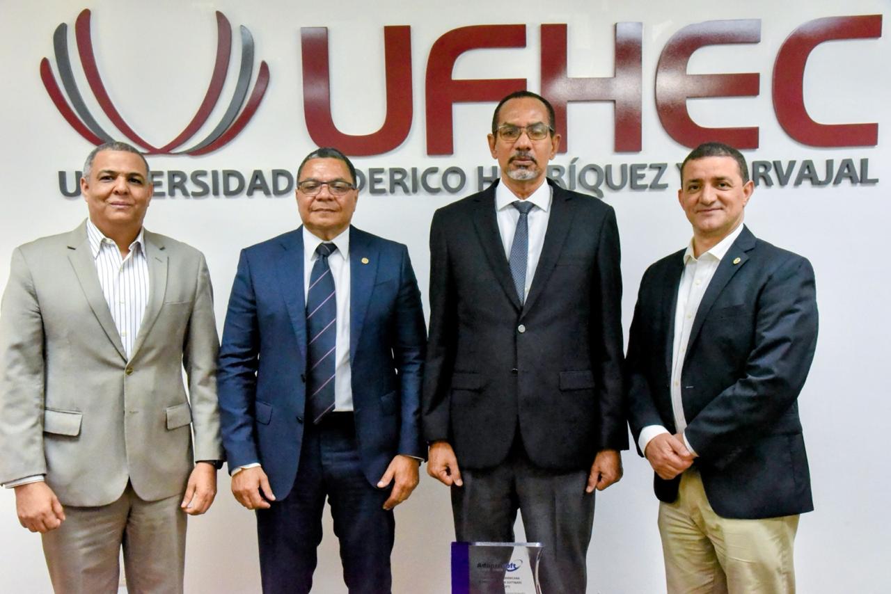 UFHEC y ADOPROSOFT impulsarán la innovación tecnológica y el desarrollo de talento en software