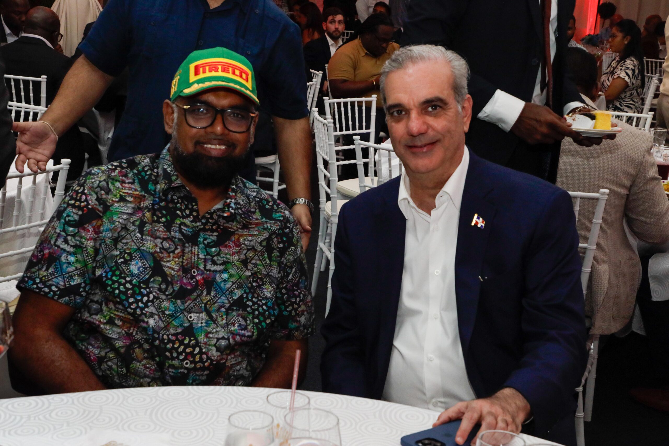 Presidente Abinader llega a Guyana para reunirse con su homólogo Mohamed Irfaan Ali