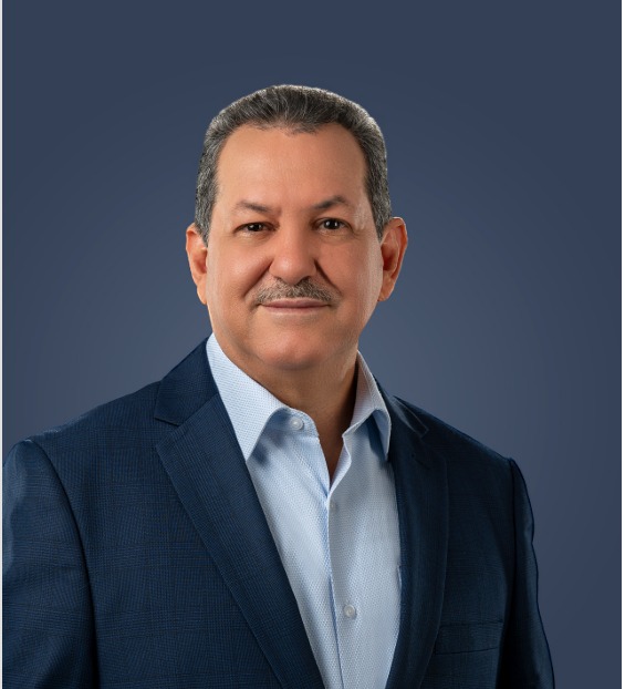 Porfirio Peralta Collado se integra en la tercera edición de la revista "La Ruta del Emprendedor" Padres que Marcan Historia