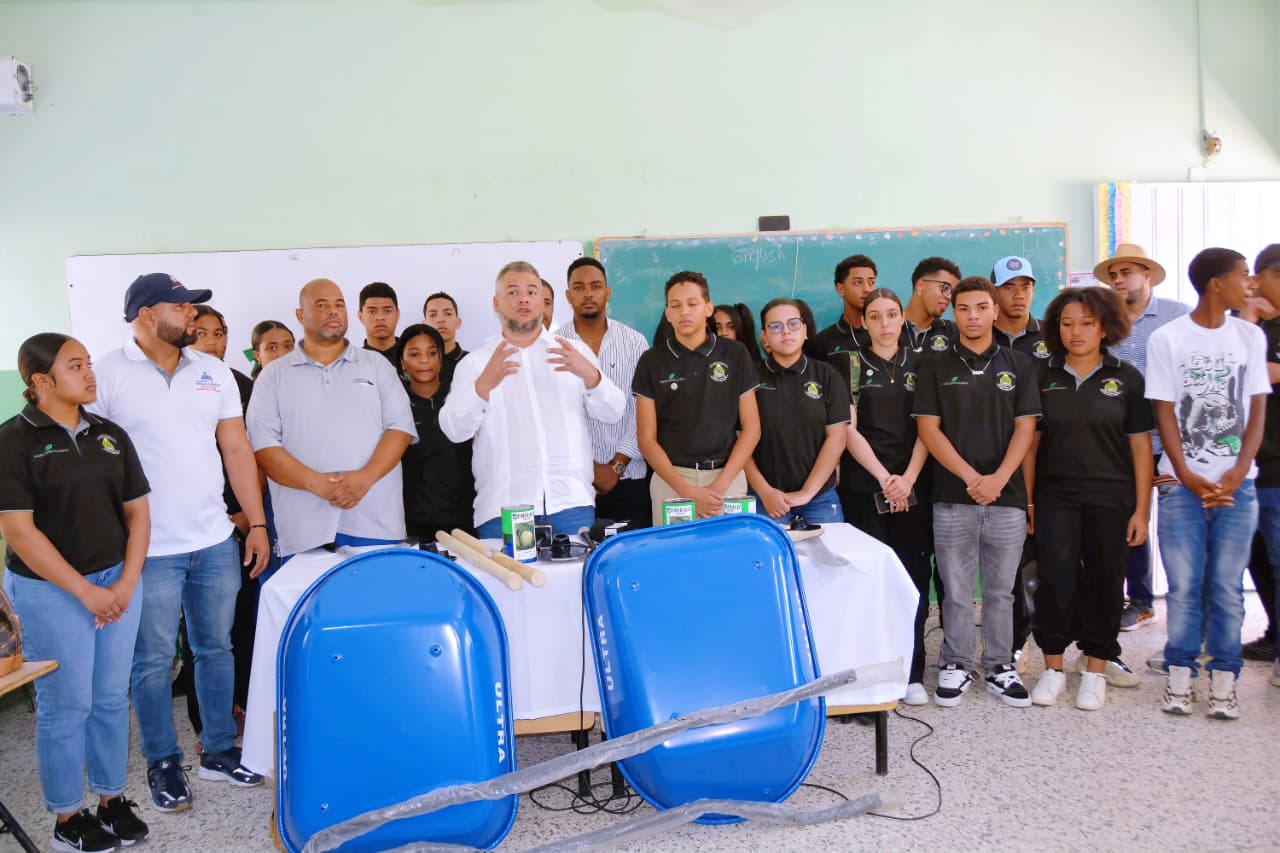 Hecmilio Galván "Es tiempo de aprovechar la agricultura de Constanza para el Agroturismo"