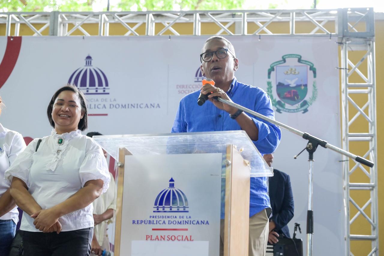 Jornada Nacional de Madres llega a la provincia Santo Domingo cargada de premios y reconocimientos Jornada Nacional de Madres llega a la provincia Santo Domingo cargada de premios y reconocimientos