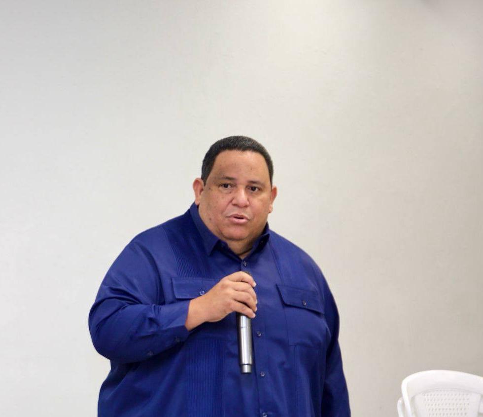 Rafael Hidalgo destaca impacto “extraordinario” de remozamiento en playa Monte Río Rafael Hidalgo destaca impacto “extraordinario” de remozamiento en playa Monte Río