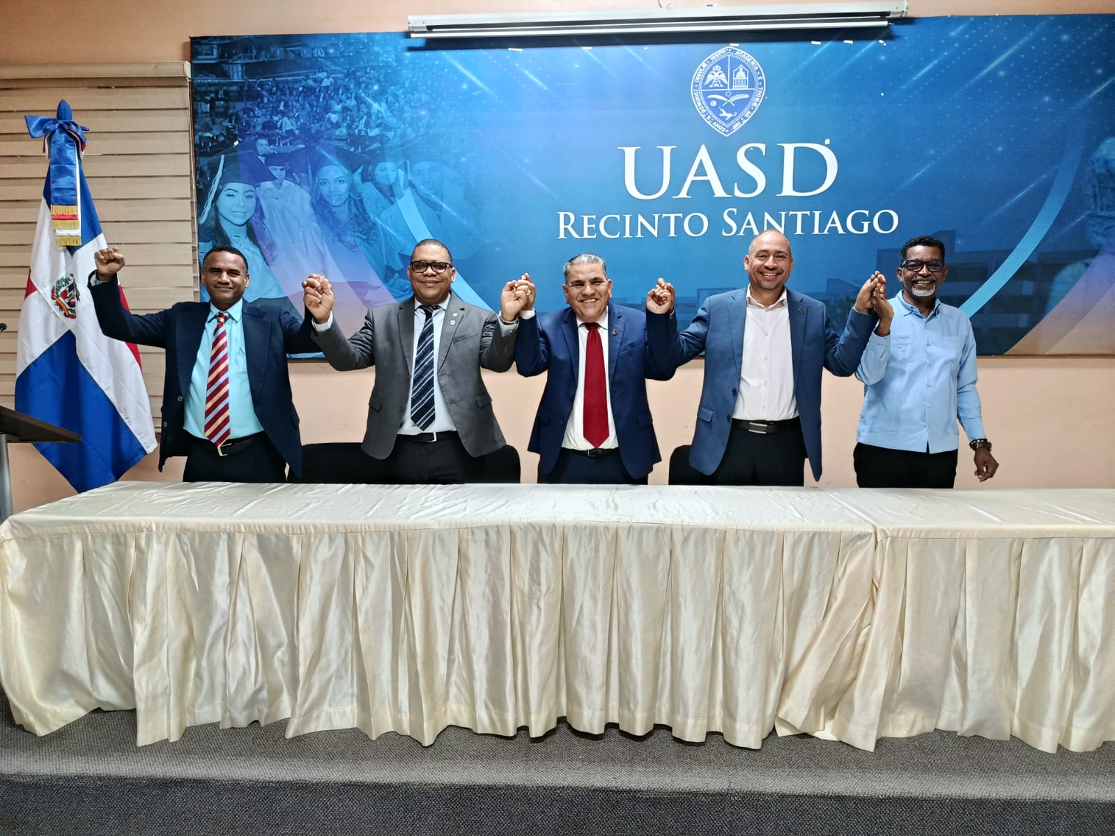 José Rodríguez (Chiqui) anuncia respaldo al Dr. Luis Balboa para dirigir la UASD Recinto Santiago