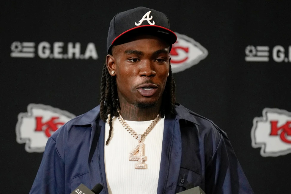 Rashee Rice, de los Chiefs, fue enviado a prisión tras dar positivo por marihuana en violación de su libertad condicional.
