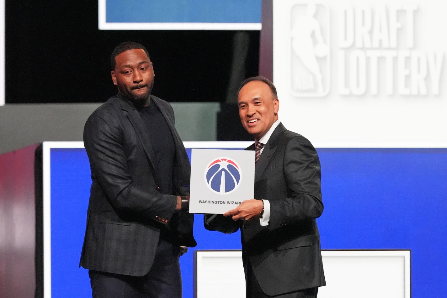 Washington gana la lotería del draft de la NBA y tendrá la oportunidad de elegir primero el 23 de junio.