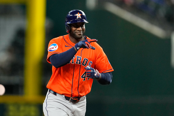 Yordan Álvarez está en racha con dos noches consecutivas de jonrones para colocar al toletero de Houston en 20