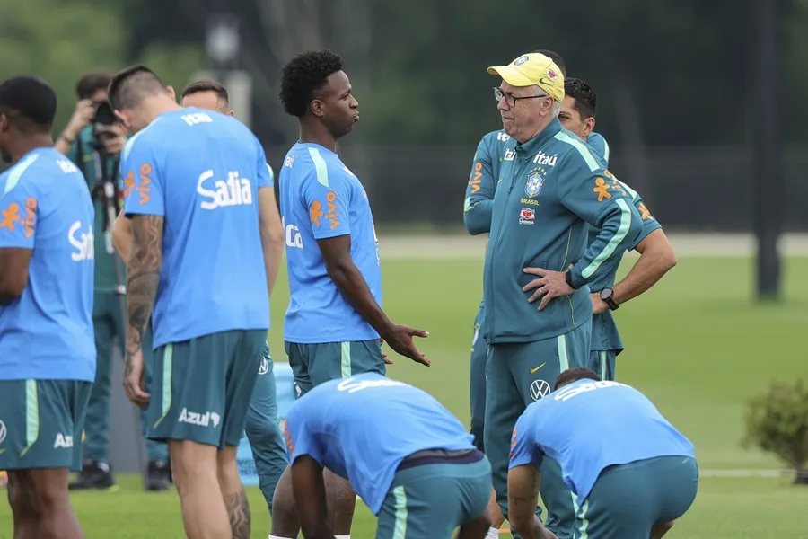 Ancelotti ya prepara el once contra Japón con todos disponibles excepto Raphinha