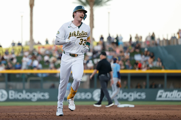 Bolte conecta su primer jonrón en la MLB y los Atléticos batean cinco jonrones más en Las Vegas para una victoria de 7-5 sobre los Cerveceros