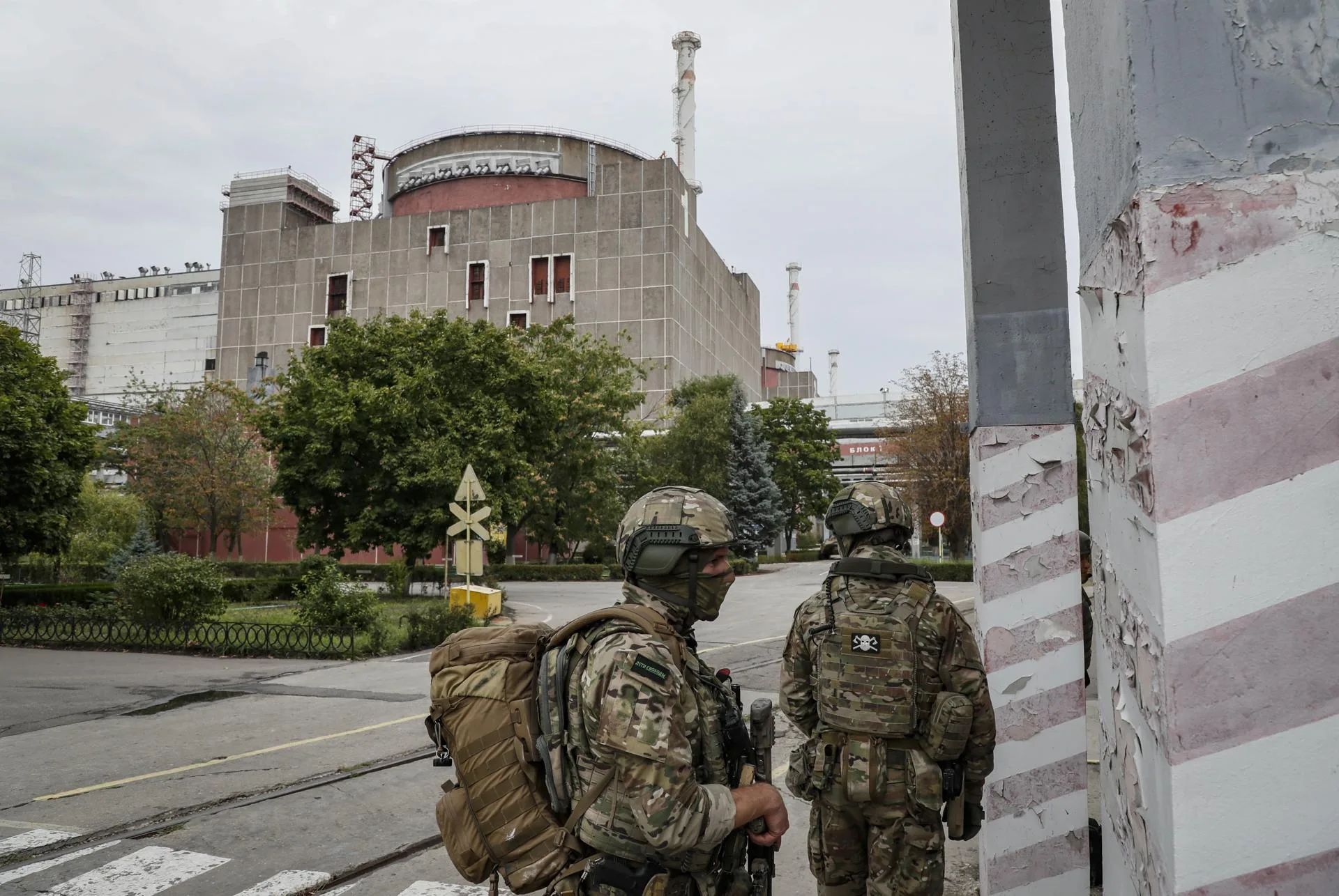 Dos muertos y 16 heridos en Zaporiyia tras un ataque ruso con bombas guiadas