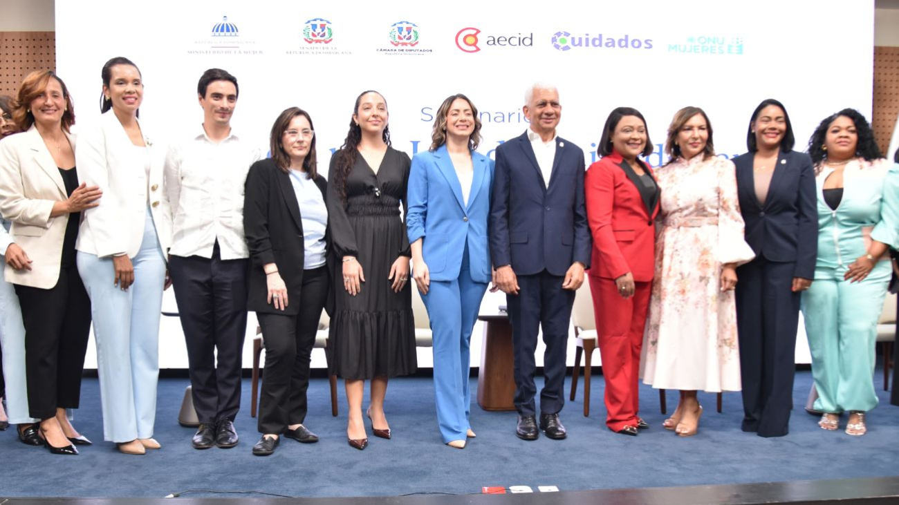 Ley de Cuidados gana impulso en el Congreso con jornadas promovidas por el Ministerio de la Mujer
