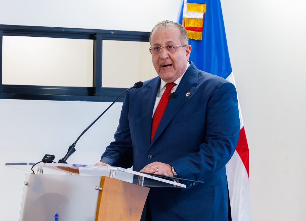 Plan Anti-Crisis del gobierno incluye amnistía fiscal, eliminación del anticipo, eleva deducciones educativas y establece otras medidas para impulsar la economía