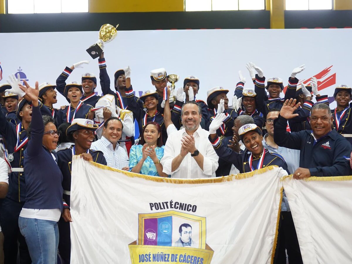 Politécnico José Núñez de Cáceres (Regional 04) gana el Festival Nacional de Marcha Escolar Nivel Secundario INEFI 2026