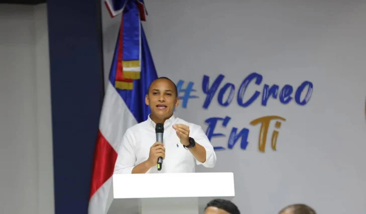 Joaquín Fernández resalta ventaja de David Collado en encuestas y llama a mantener la unidad del PRM