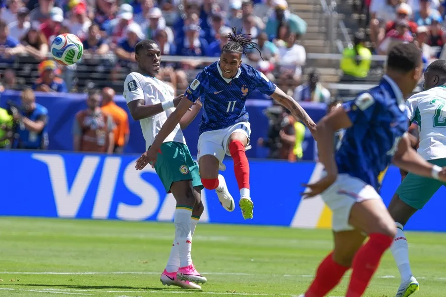Lucas Digne: “Michael Olise tiene algo mágico; una visión de juego increíble” Lucas Digne: “Michael Olise tiene algo mágico; una visión de juego increíble”