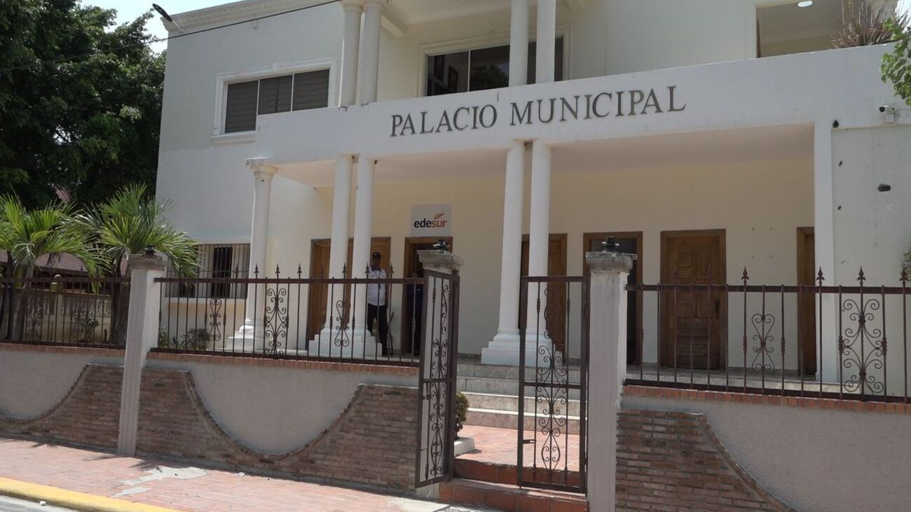 Edesur instala centros de pago de servicios en alcaldías de municipios del sur