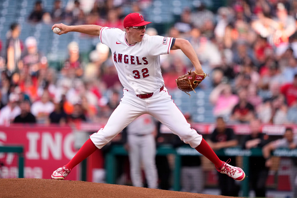 Ryan Johnson domina, Nolan Schanuel agrega un jonrón de 2 carreras y los Angels vencen a los Orioles 5-1