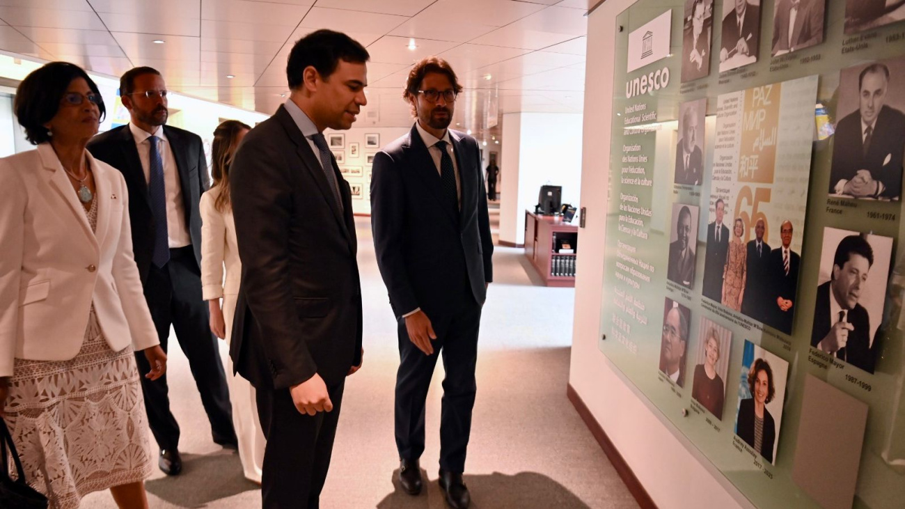 Ministro de Cultura sostiene encuentro estratégico con el director general de la Unesco