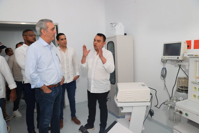 Presidente Luis Abinader ha democratizado las obras del Estado al intervenir la 32 provincias del país, incluyendo infraestructuras en pequeñas poblaciones