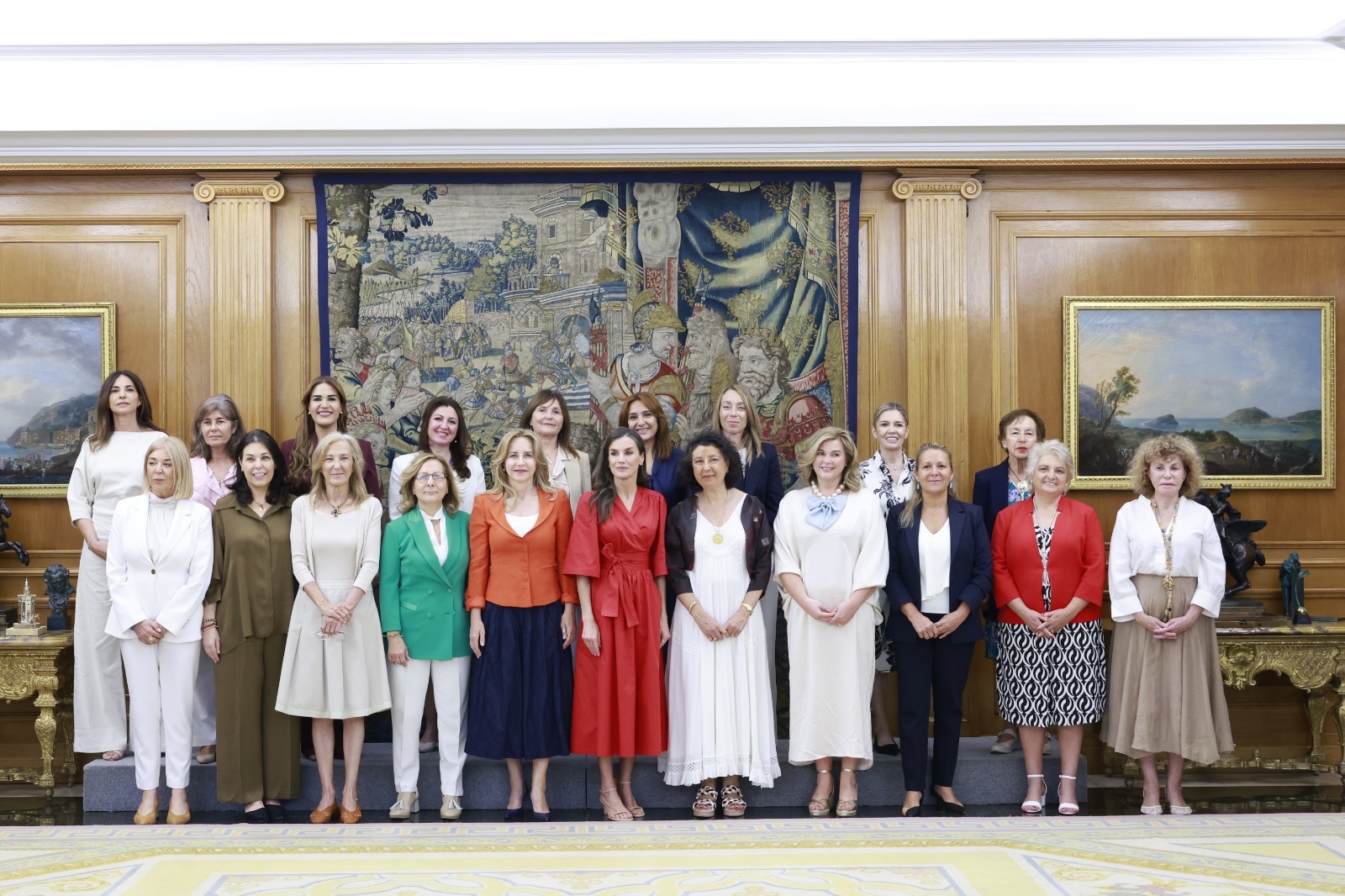 Michelle Ortiz participa en audiencia con la reina Letizia junto a empresarias españolas