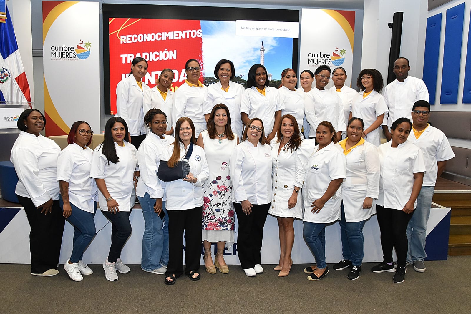 Grupo Buen Vivir celebra la 2da Cumbre de Mujeres en Gastronomía destacando el liderazgo y la innovación femenina