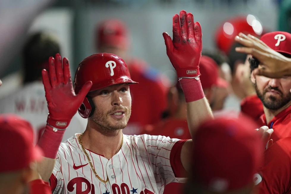 Max Kepler firma con los Diamondbacks mientras aún cumple una suspensión por dopaje Max Kepler firma con los Diamondbacks mientras aún cumple una suspensión por dopaje