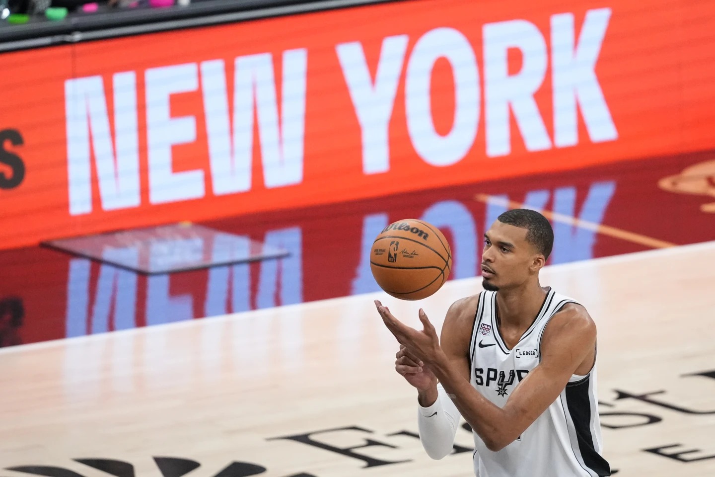Victor Wembanyama dice que está "hecho para" la presión de las Finales de la NBA con los Spurs abajo 2-0