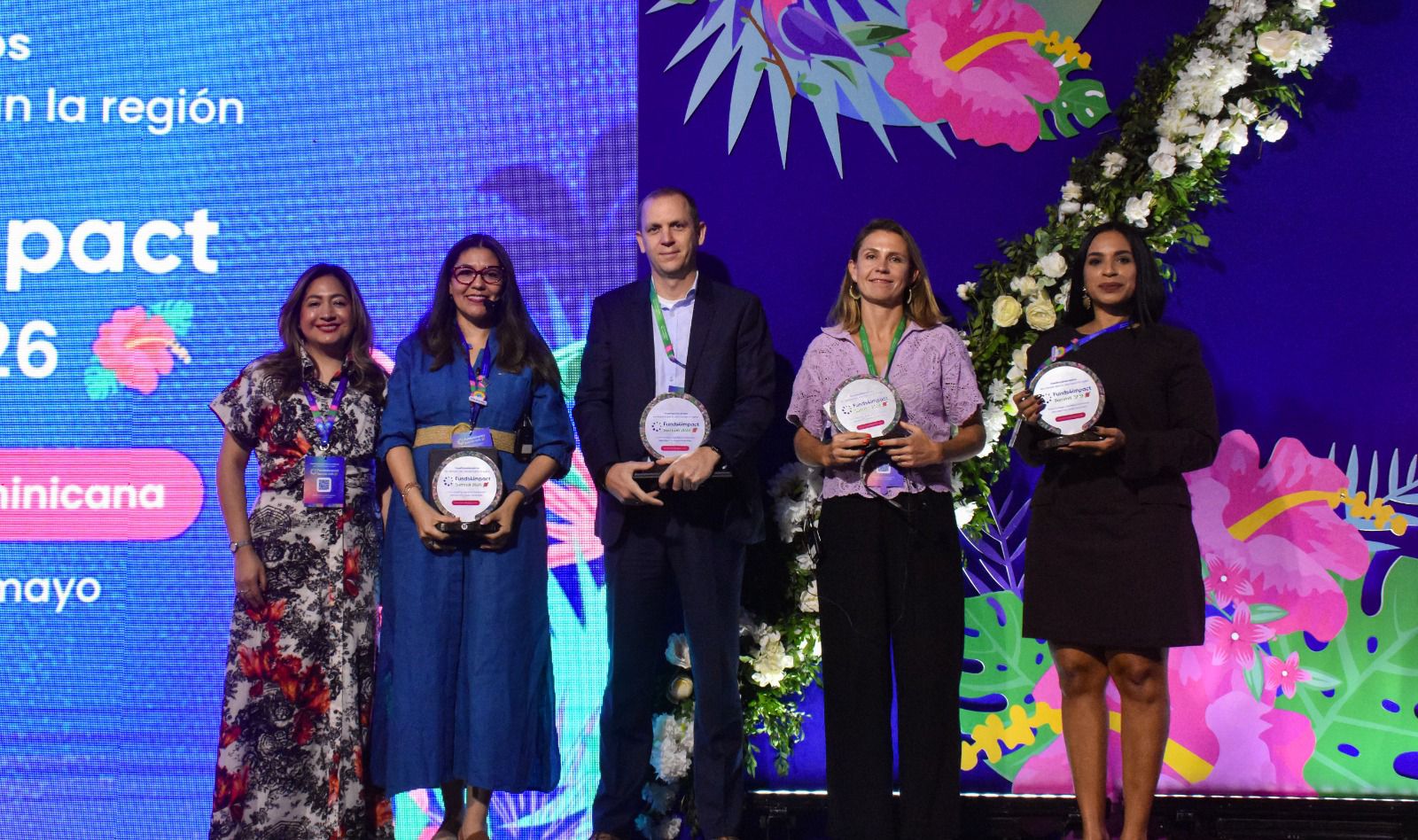 Concluye con éxito en Santo Domingo la cumbre internacional que traza la nueva hoja de ruta del financiamiento social en la región Concluye con éxito en Santo Domingo la cumbre internacional que traza la nueva hoja de ruta del financiamiento social en la región