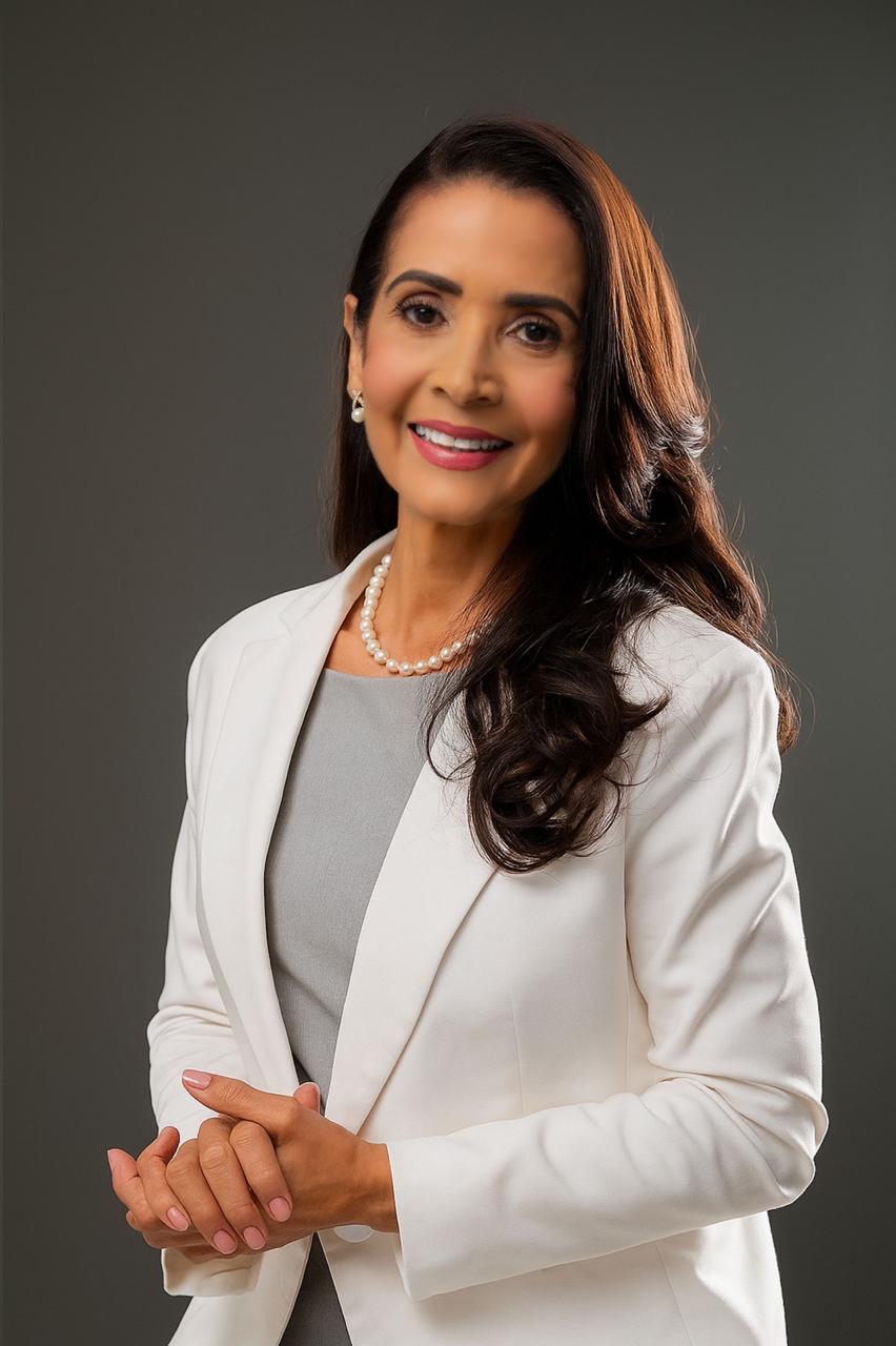 Ana Jacqueline Ureña consolida el respaldo mayoritario de la Facultad de Humanidades y avanza a segunda vuelta
