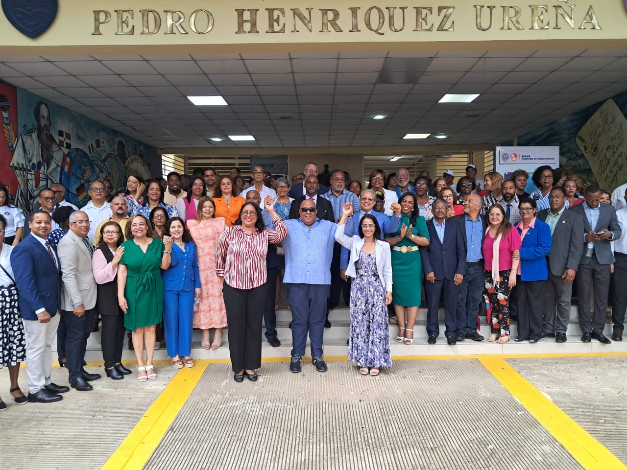 Ex decanos de Humanidades respaldan candidatura de Ana Jacqueline Ureña para dirigir la Facultad Ex decanos de Humanidades respaldan candidatura de Ana Jacqueline Ureña para dirigir la Facultad