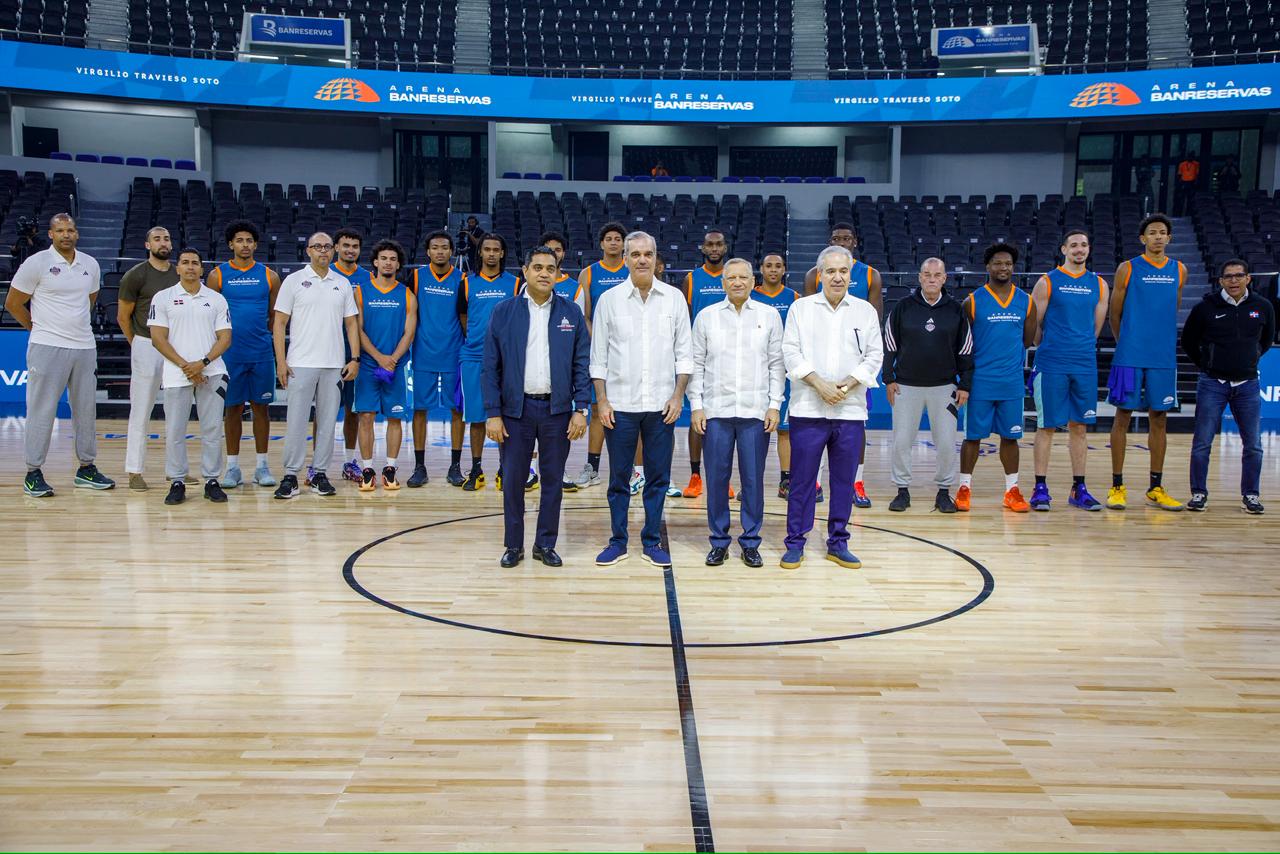 Presidente Abinader inaugura la remodelada Arena Banreservas Virgilio Travieso Soto