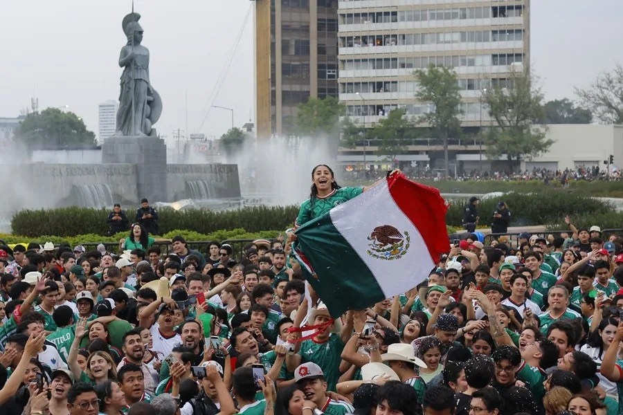 Federación de Fútbol de México es multada por violaciones en uso de datos de hinchas