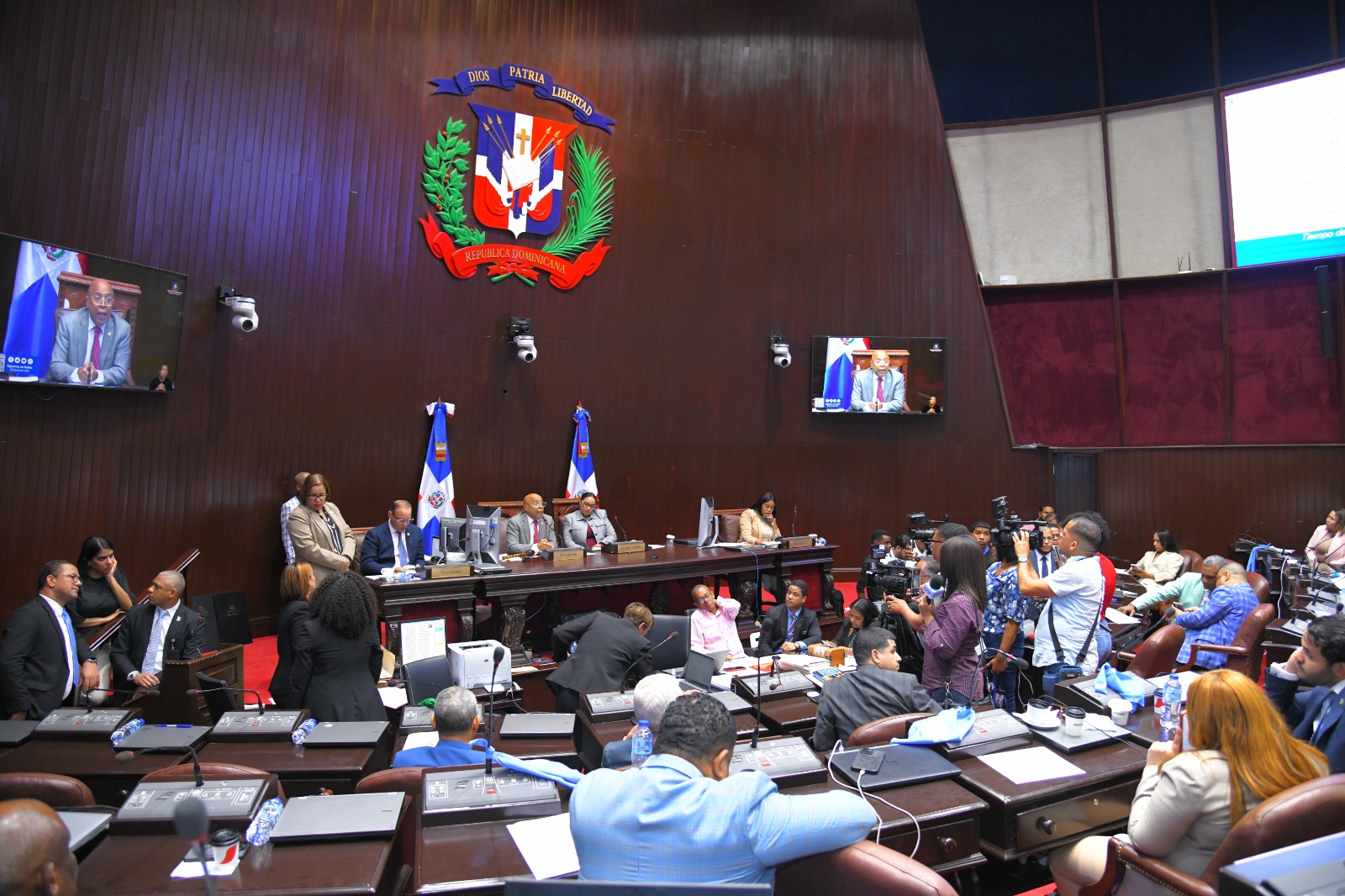 Cámara de Diputados aprueba en primera discusión modificación al Nuevo Código Penal Cámara de Diputados aprueba en primera discusión modificación al Nuevo Código Penal
