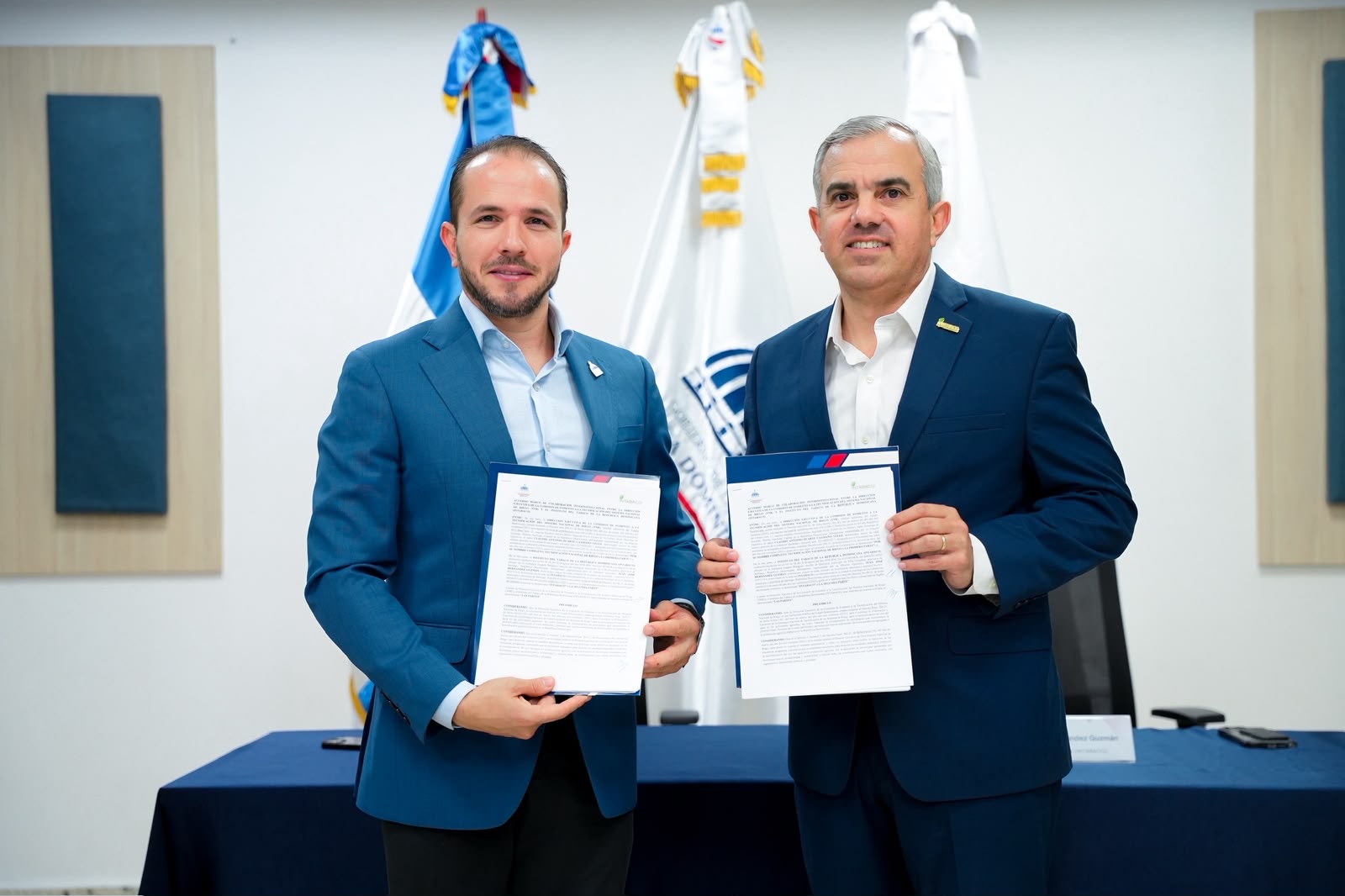 TNR e Intabaco firman acuerdo para promover tecnificación del riego y fortalecer producción tabacalera TNR e Intabaco firman acuerdo para promover tecnificación del riego y fortalecer producción tabacalera