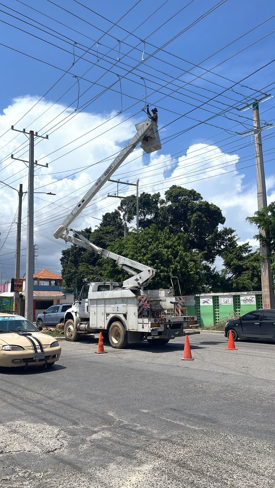 EDEEste avanza en la construcción del circuito que alimentará la Villa de los Atletas de los Juegos Centroamericanos