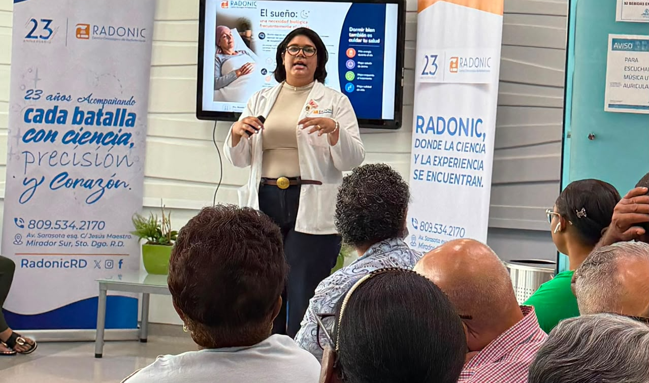 Pacientes de OncoPlaza participan en charla sobre calidad de vida durante el tratamiento del cáncer