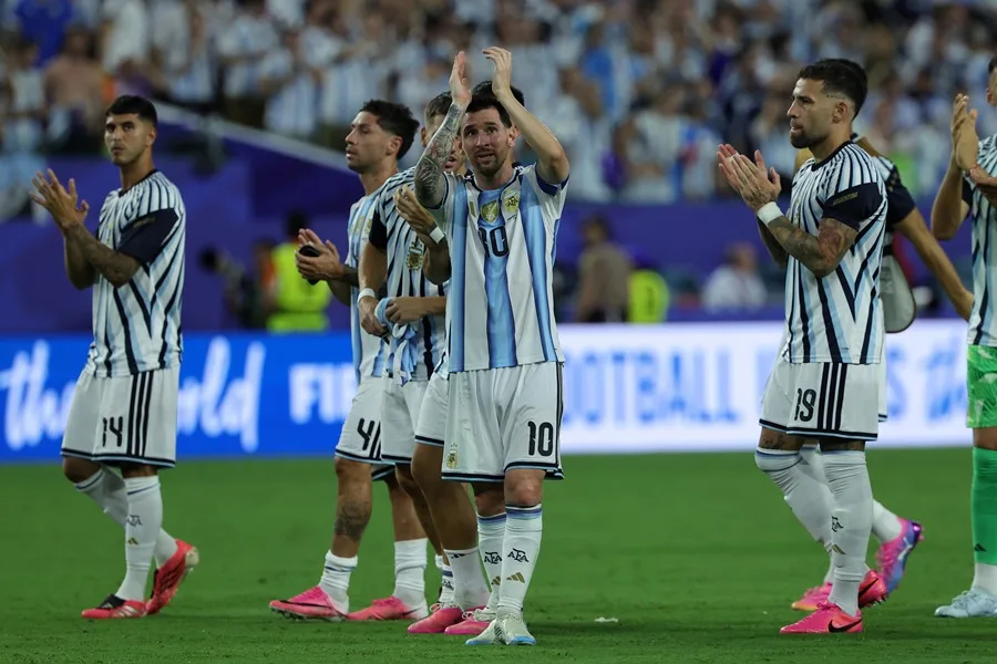 Argentina será el rival de Egipto en octavos de final del Mundial tras derrotar por 3-2 a Cabo Verde en Miami