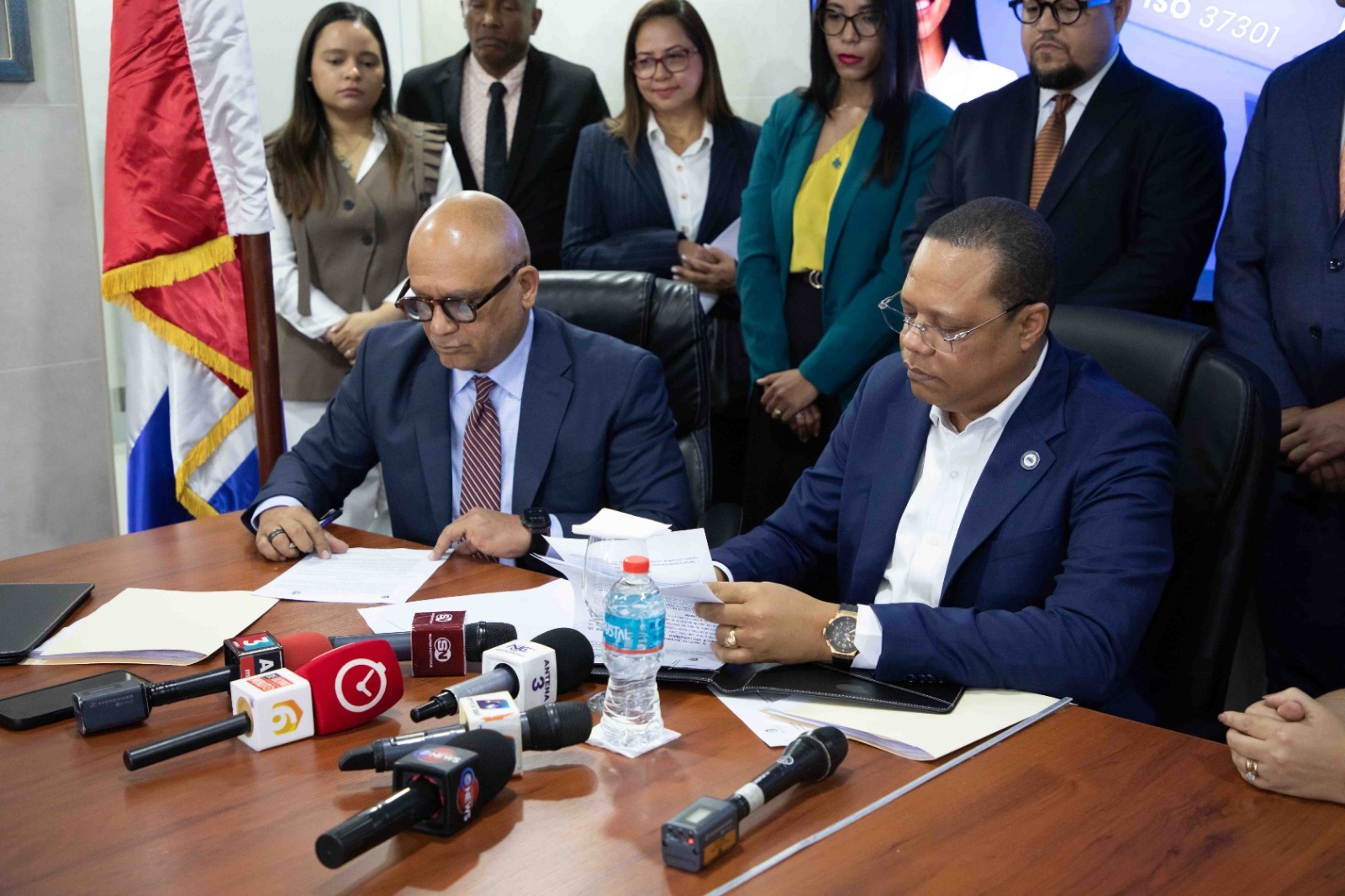 Compañías de cobranza acuerdan con Pro Consumidor actuación humanizada y dentro de los parámetros legales de RD