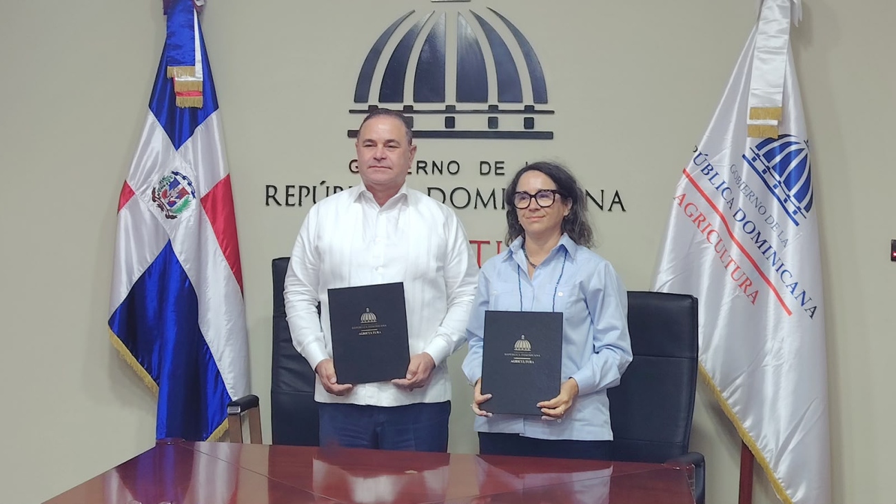 Agricultura e IICA fortalecen cooperación para impulsar la mecanización y modernización del sector agropecuario Agricultura e IICA fortalecen cooperación para impulsar la mecanización y modernización del sector agropecuario