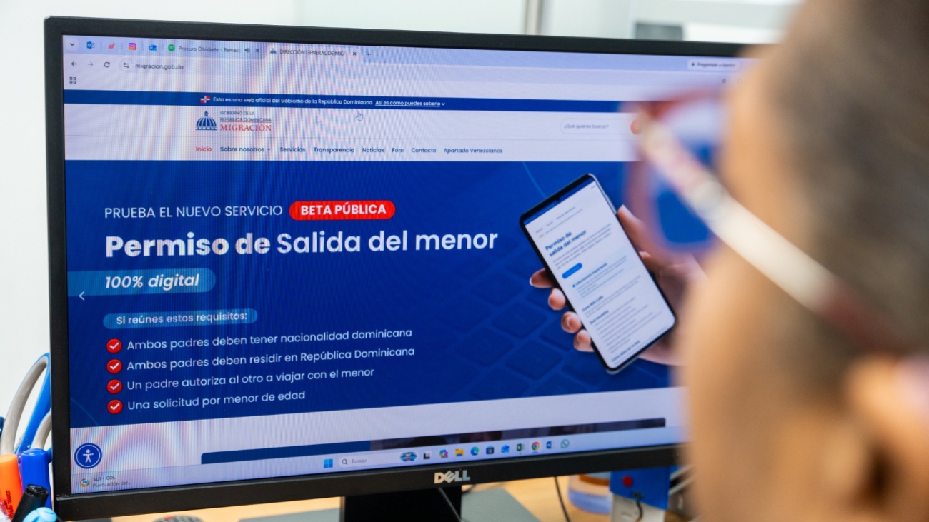 DGM emite 5,603 permisos digitales de viaje para menores en un solo mes