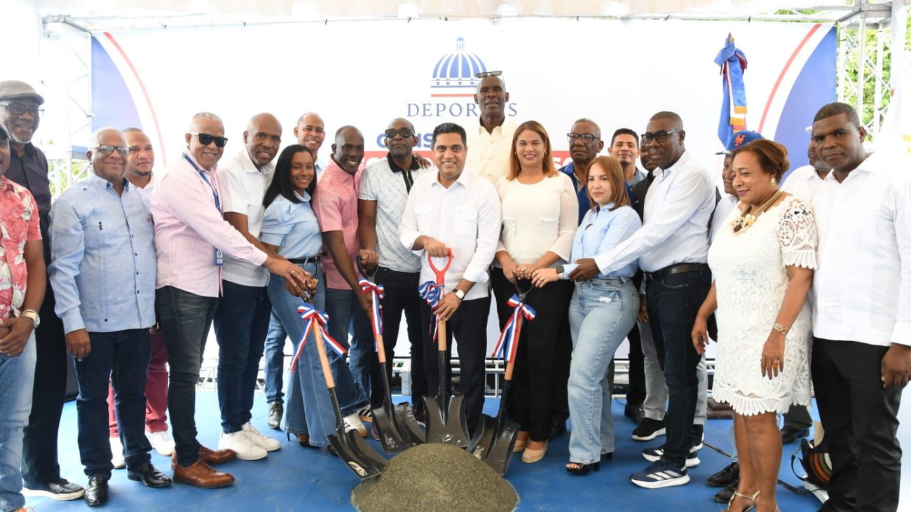 Gobierno inicia construcción de multiuso en Villa Hermosa, La Romana Gobierno inicia construcción de multiuso en Villa Hermosa, La Romana