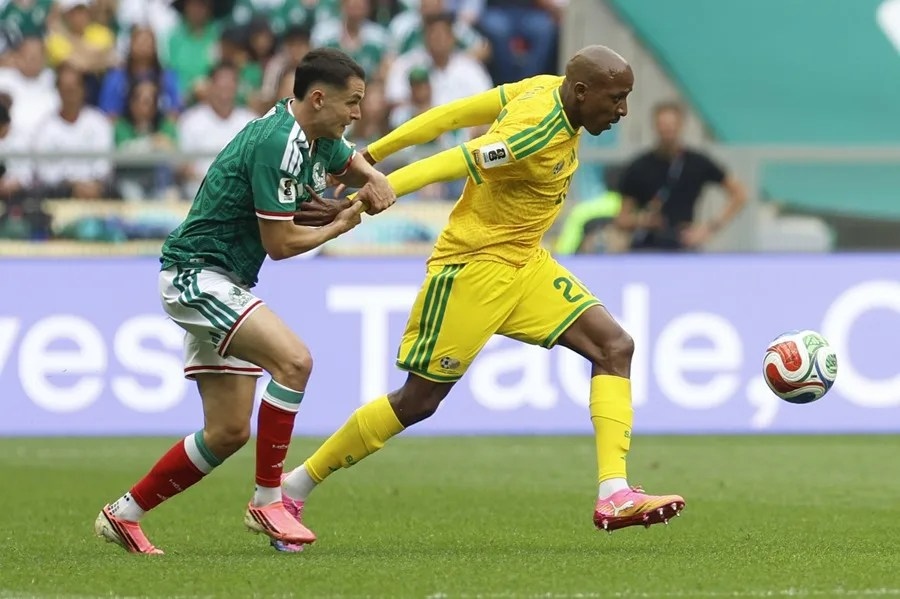 Muere a los 25 años el futbolista sudafricano Jayden Adams después de jugar el Mundial Muere a los 25 años el futbolista sudafricano Jayden Adams después de jugar el Mundial