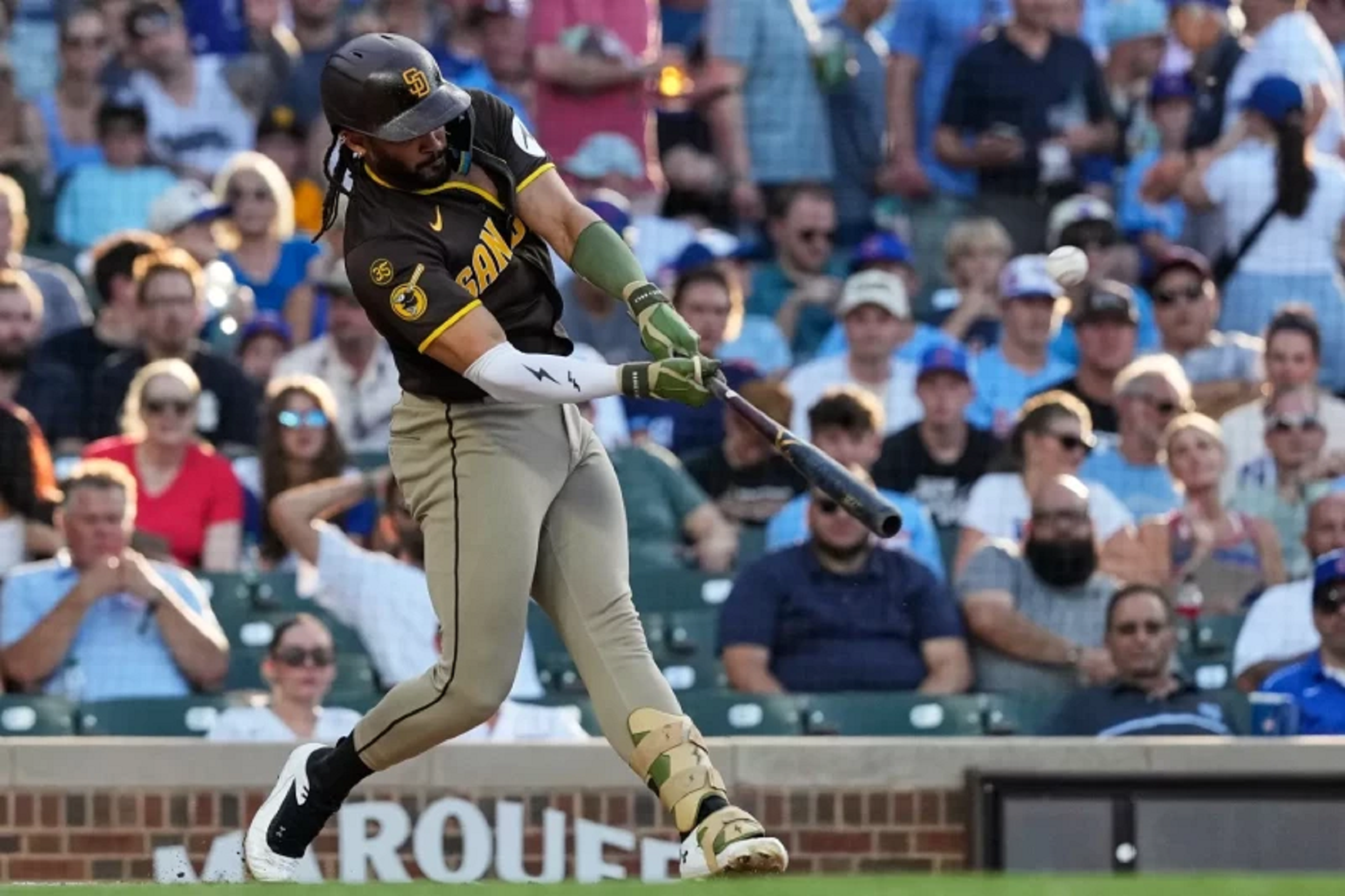 Tatis Jr. da dos jonrones y Machado uno, pero Padres pierden ante los Cachorros
