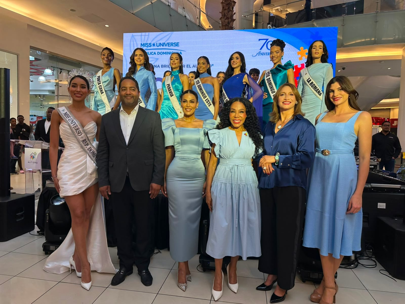 Miss República Dominicana impulsa la inclusión con el foro “La Corona Brilla por el Autismo" Miss República Dominicana impulsa la inclusión con el foro “La Corona Brilla por el Autismo"