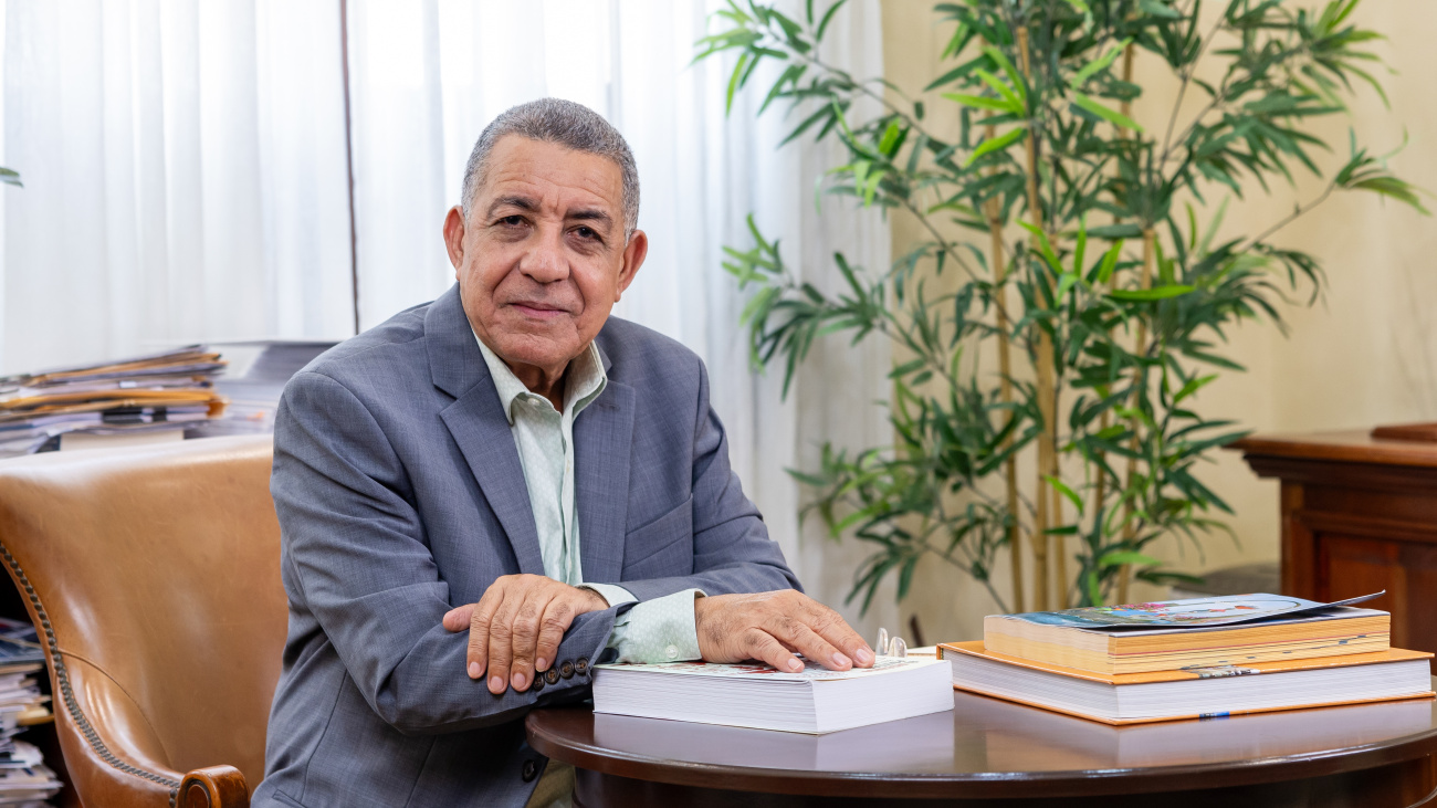 Gobierno acelera los preparativos del año escolar y fortalece el acceso a formación tecnológica